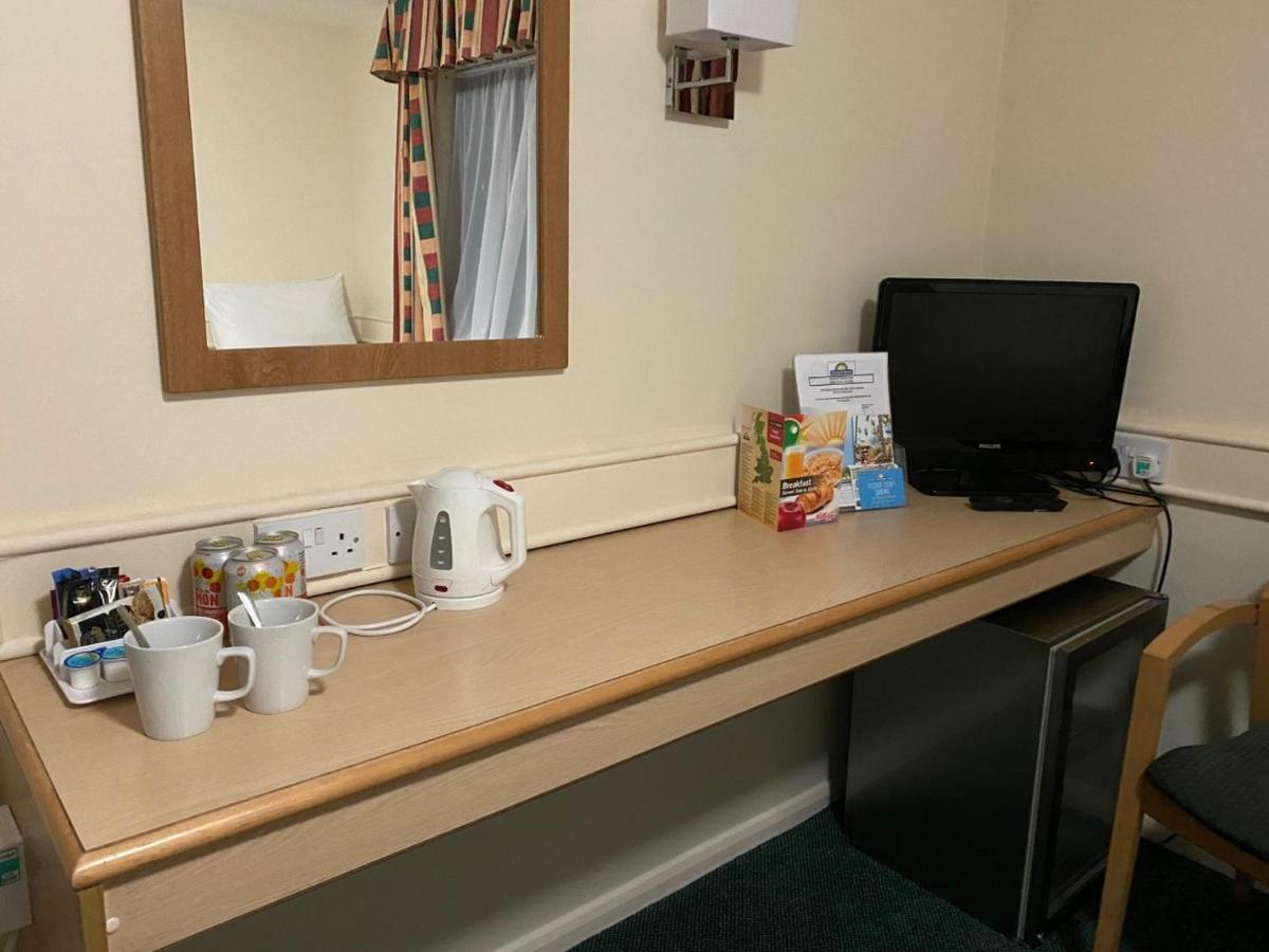 Days Inn Michaelwood M5 Falfield Zewnętrze zdjęcie
